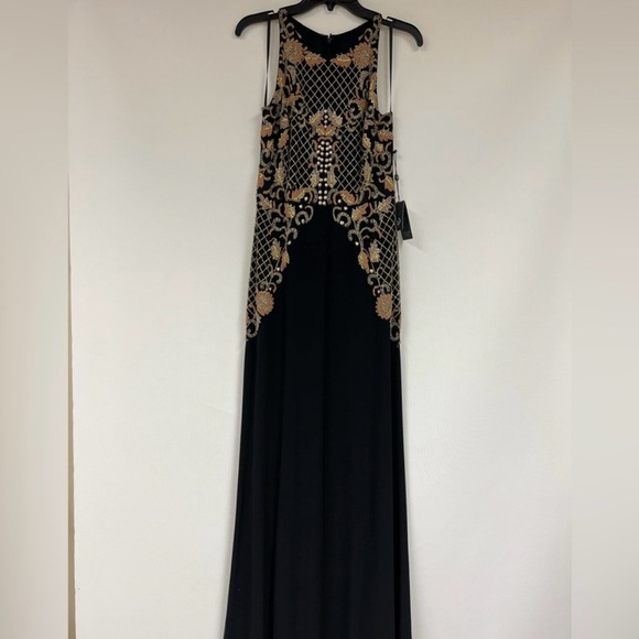 Adrianna Papell beaded sleeveless mermaid long dress - Picture 8 of 10